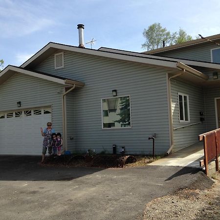 פיירבנקס A Suite Alaskan Inn מראה חיצוני תמונה