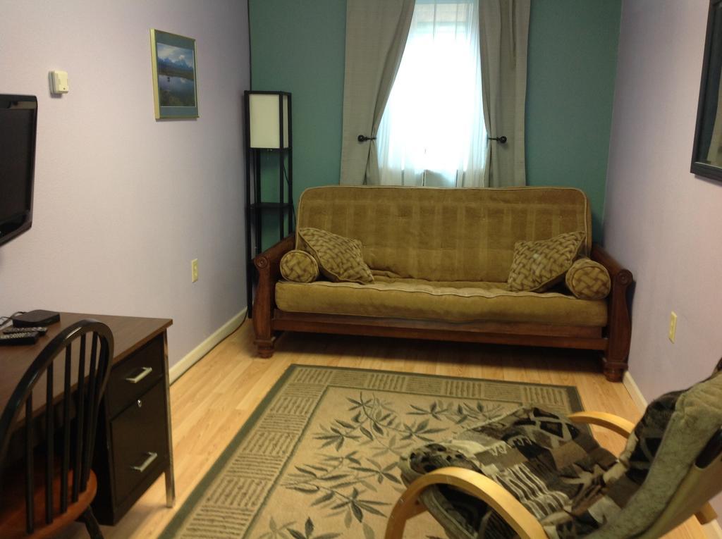 פיירבנקס A Suite Alaskan Inn חדר תמונה